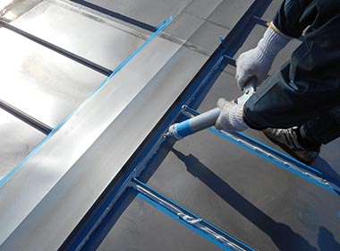 大手メーカーからの特別な研修による技術向上